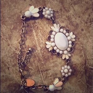 White Victorian bracelet